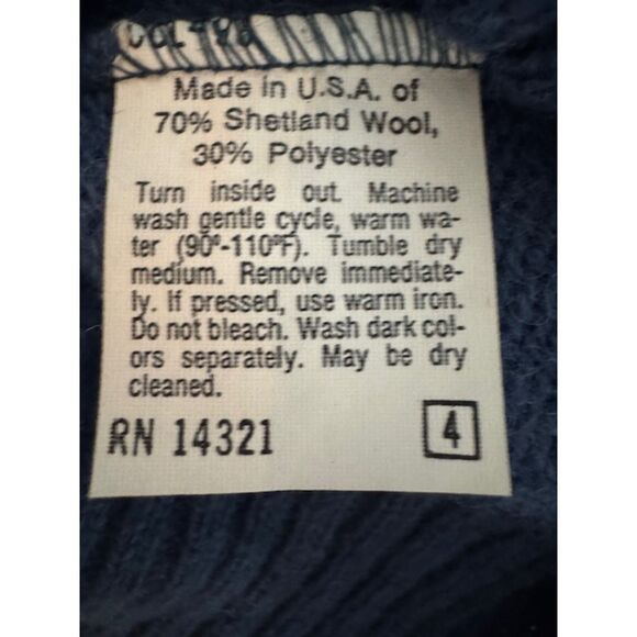 NWOT Puritan Shetland Wool V-neck sweater, blue, XL, made in USA. - Picture 4 of 6